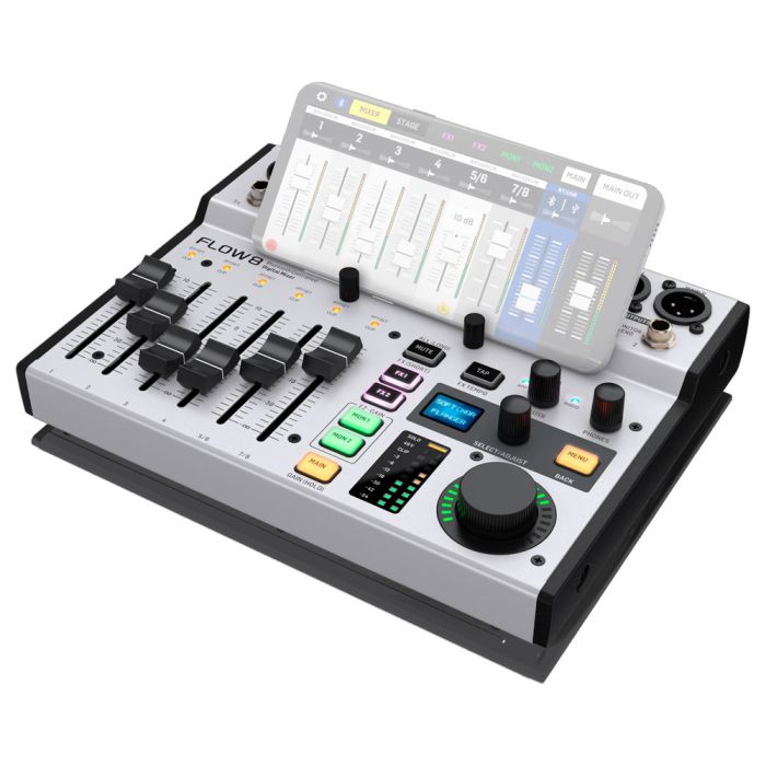 Цифровой микшерный пульт Behringer Flow 8