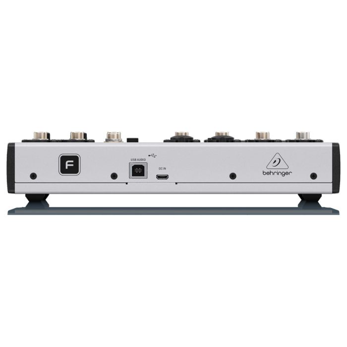 Цифровой микшерный пульт Behringer Flow 8